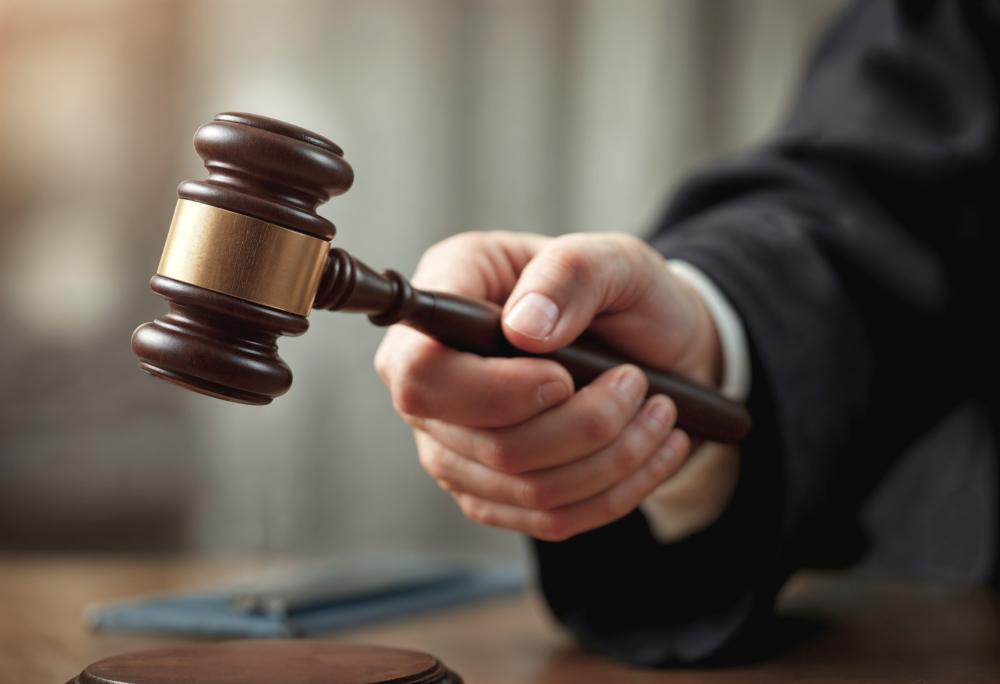 КС РФ решит спор о расчете налогов по завышенной кадастровой стоимости